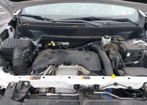 2019 Chevrolet Equinox Premier z USA, uszkodzony, nr VIN 2GNAXYEX1K6103790